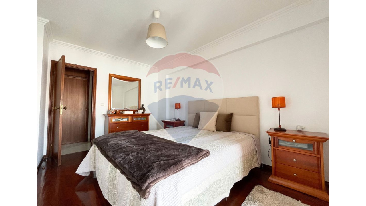 Apartamento T3 para Venda em Santa Maria e São Miguel, São Martinho, São Pedro Penaferrim Foto 8