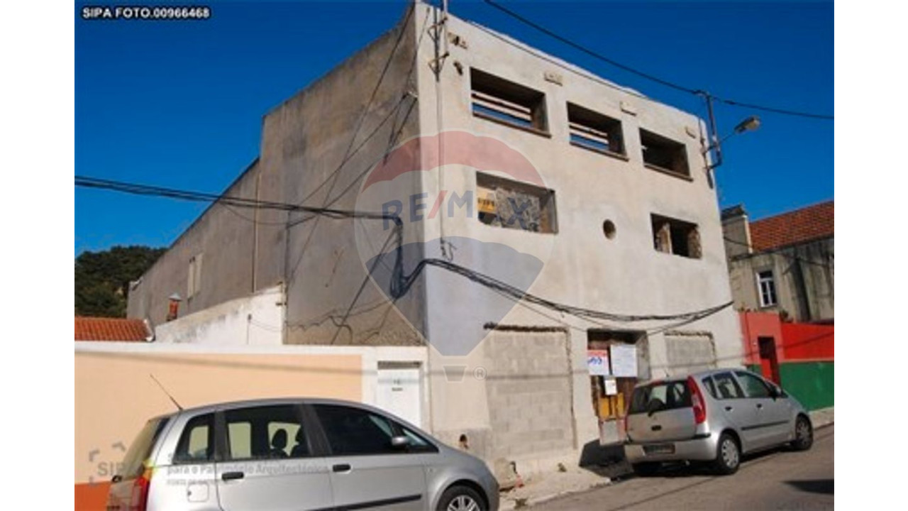 Prédio para Venda em Caparica e Trafaria Foto 2