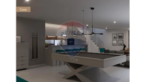 Moradia T5 para Venda em Sesimbra (Castelo)