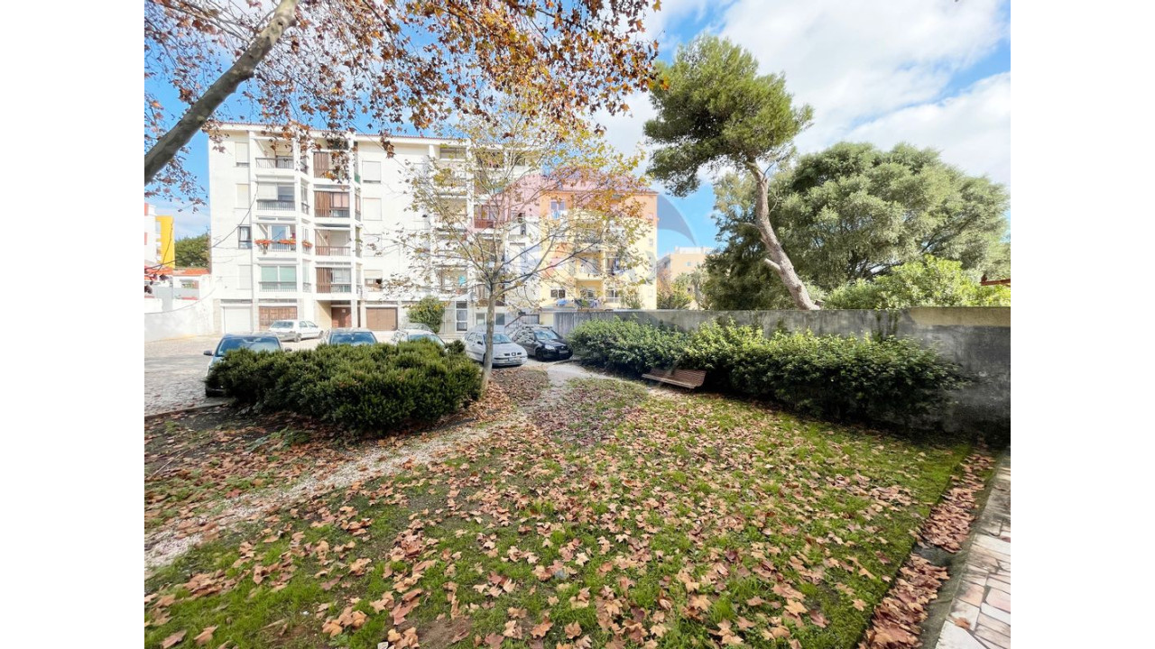 Apartamento T3 para Venda em Cascais e Estoril Foto 22