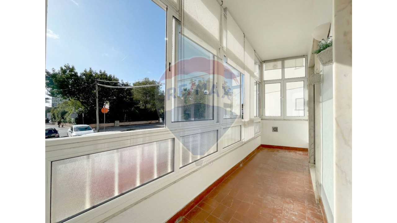 Apartamento T3 para Venda em Cascais e Estoril Foto 2