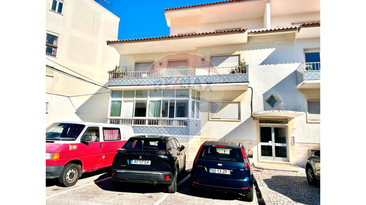 Apartamento T3 para Venda em Cascais e Estoril Foto 3