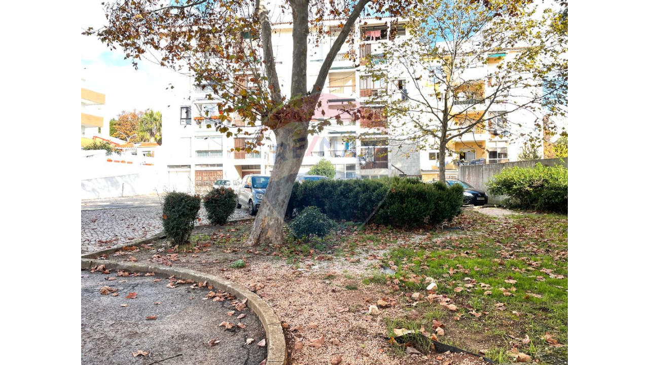 Apartamento T3 para Venda em Cascais e Estoril Foto 18