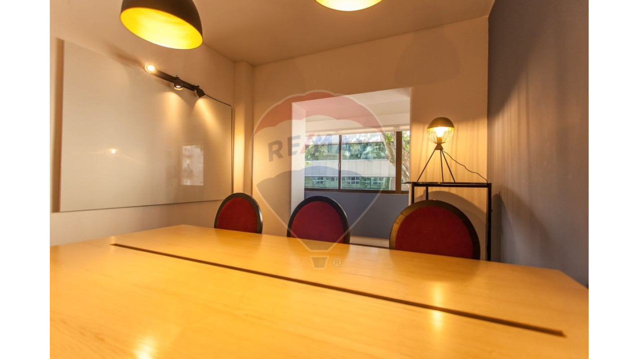 Escritório para Arrendamento em Avenidas Novas Foto 6