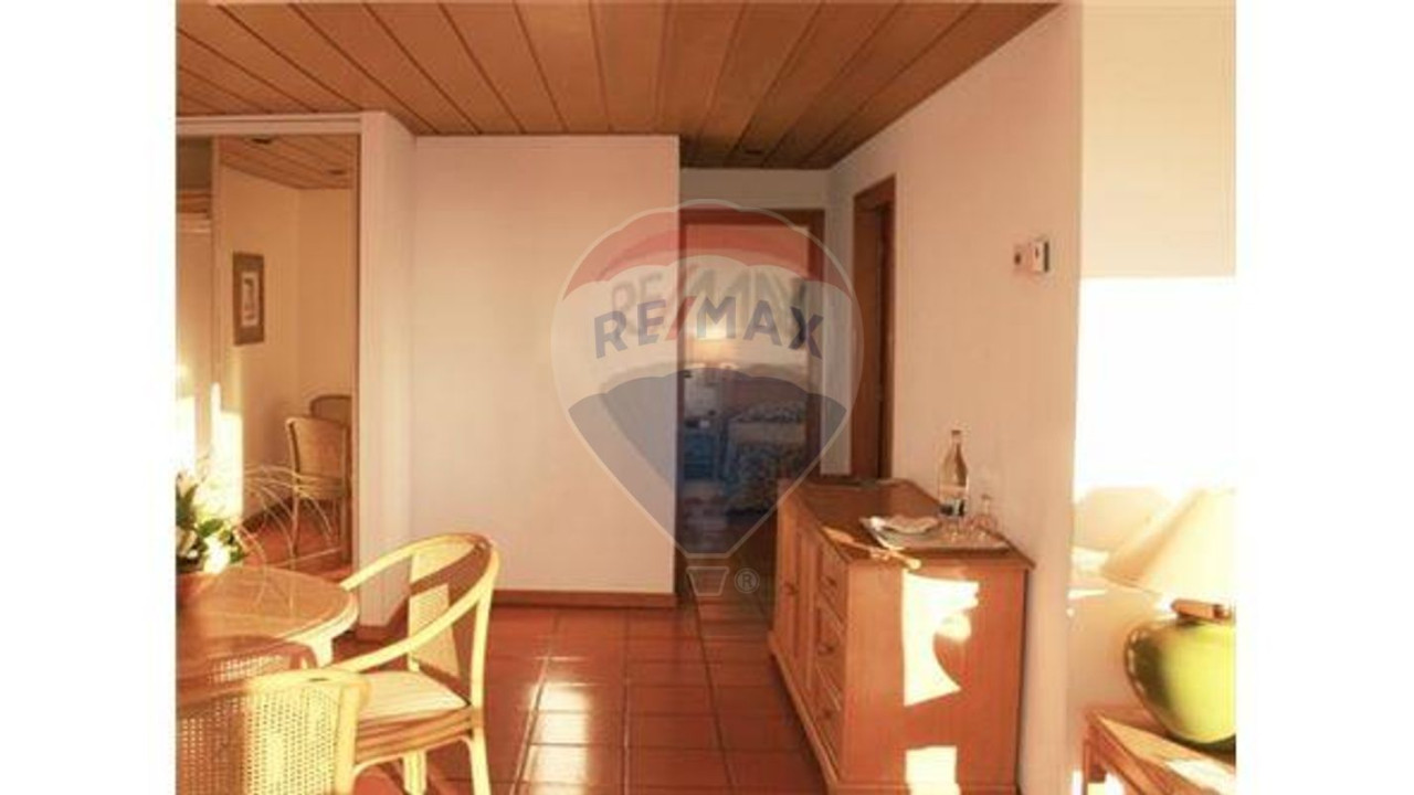 Apartamento T1 para Venda em Quarteira Foto 5
