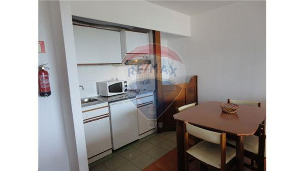 Apartamento para Venda em Quarteira Foto 4