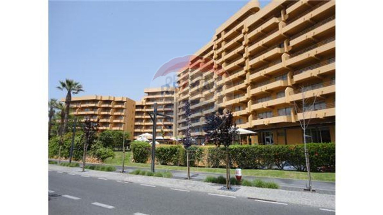 Apartamento para Venda em Quarteira Foto 10