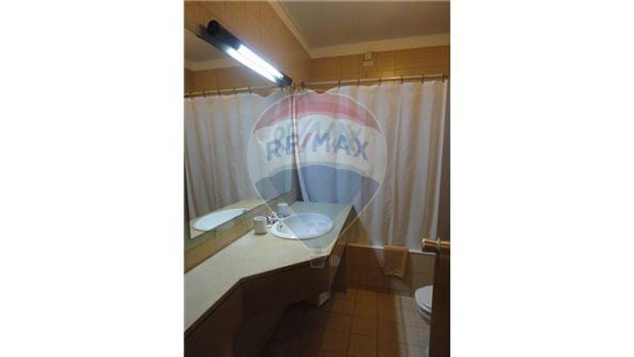 Apartamento para Venda em Quarteira Foto 11