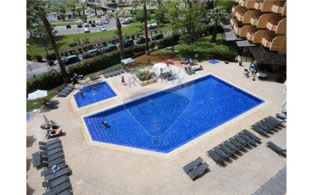 Apartamento para Venda em Quarteira