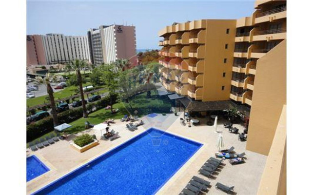 Apartamento para Venda em Quarteira