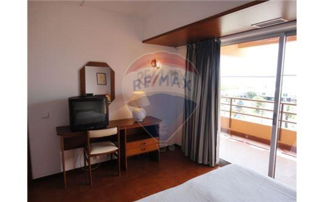 Apartamento para Venda em Quarteira