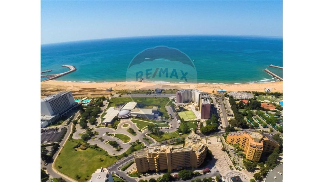 Apartamento T1 para Venda em Quarteira Foto 2