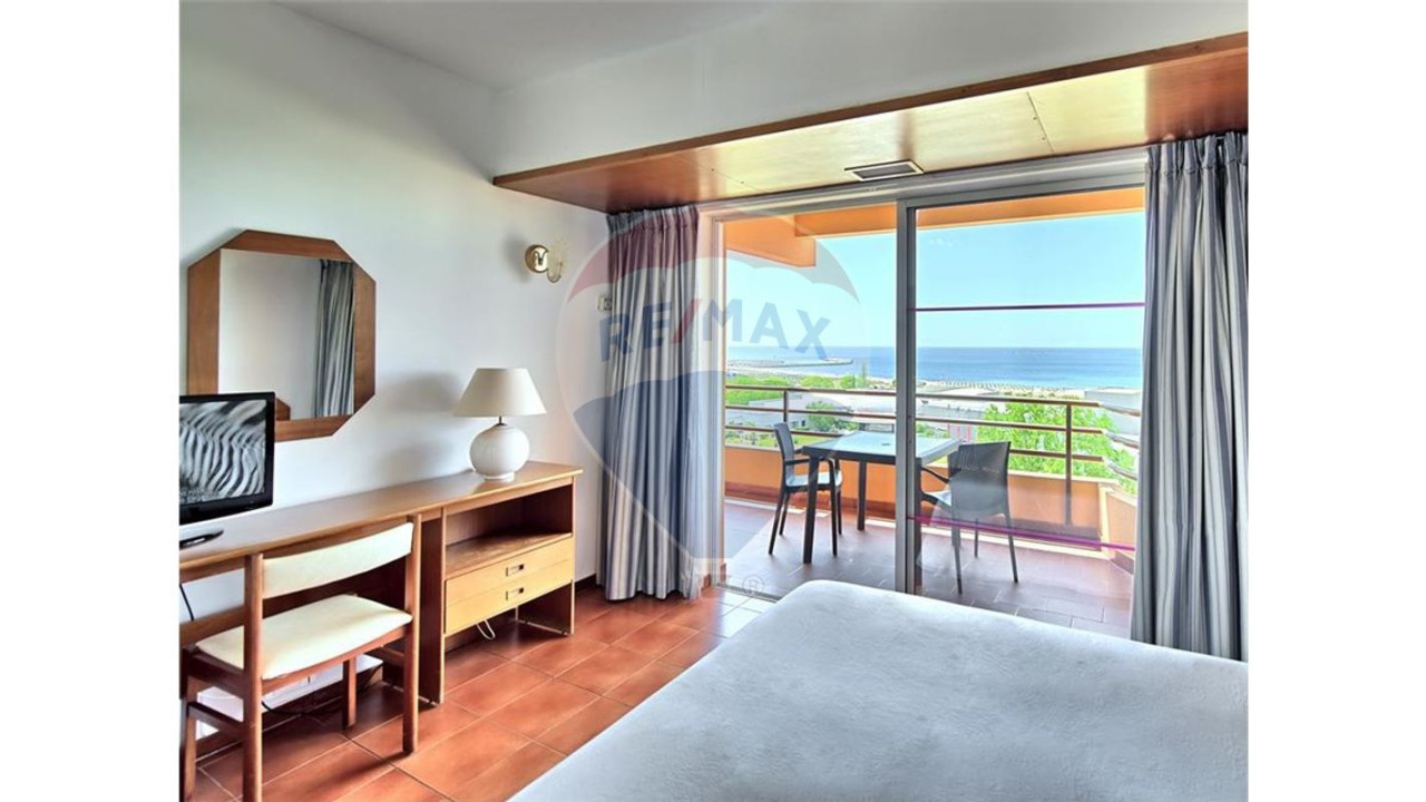 Apartamento T1 para Venda em Quarteira Foto 7