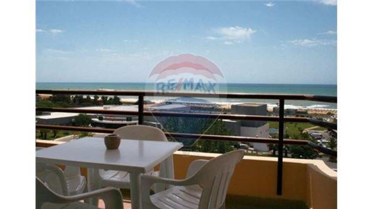 Apartamento T1 para Venda em Quarteira Foto 10