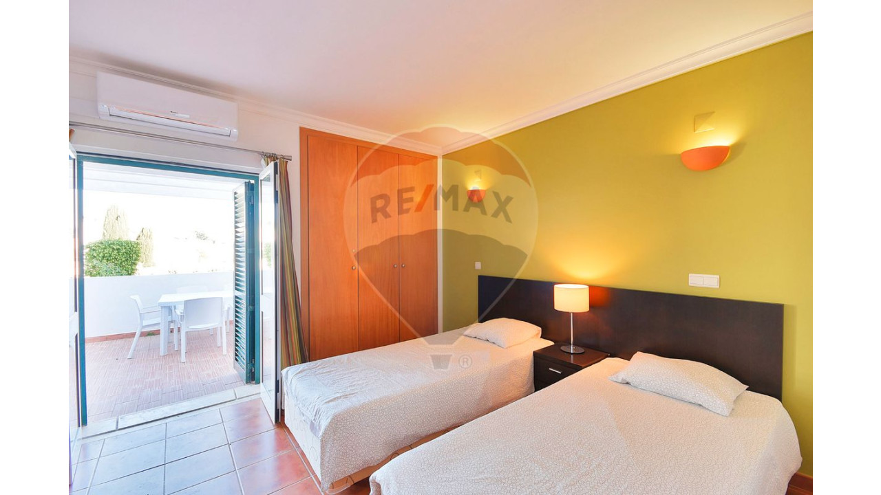 Apartamento T2 para Venda em Albufeira e Olhos de Água Foto 10