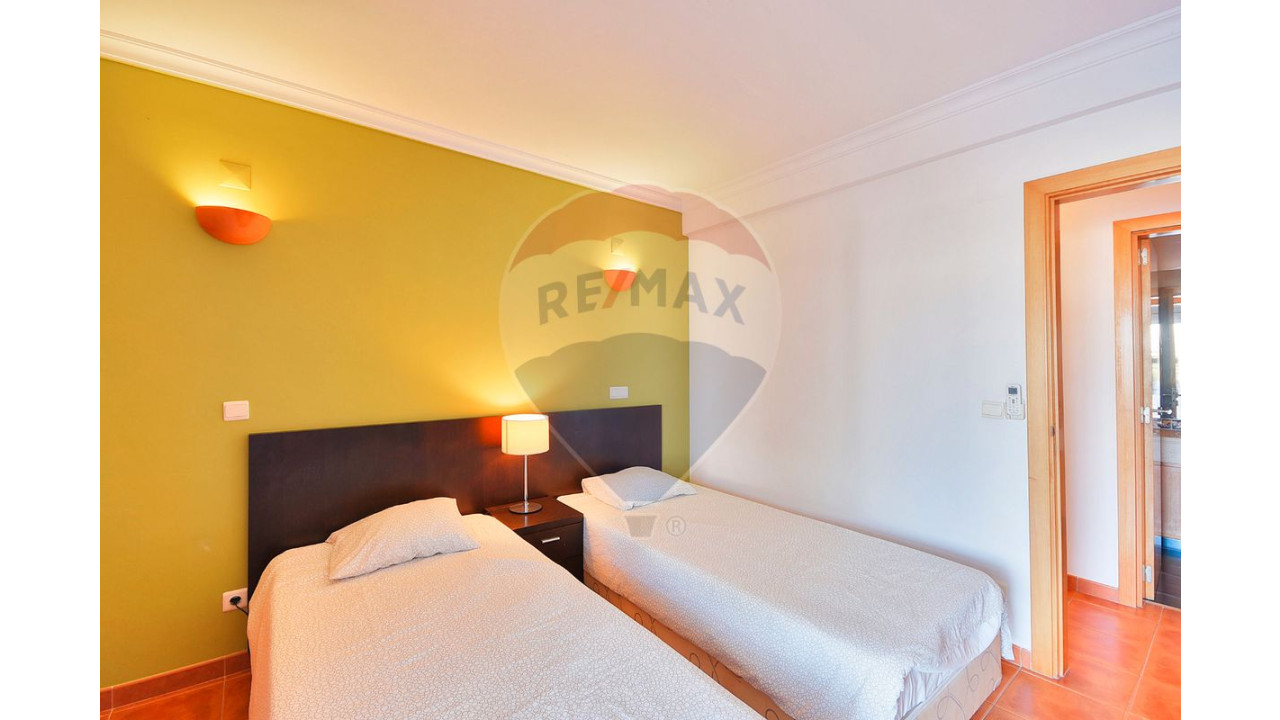 Apartamento T2 para Venda em Albufeira e Olhos de Água Foto 9