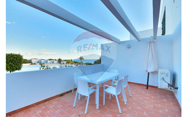 Apartamento T2 para Venda em Albufeira e Olhos de Água