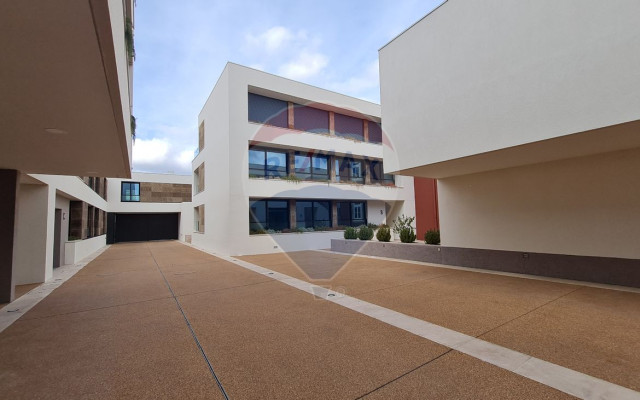 Apartamento T3 para Venda em Faro (Sé e São Pedro)