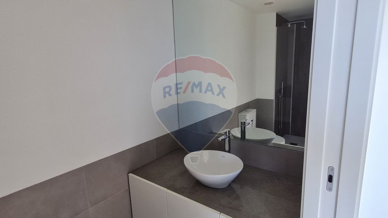 Apartamento T2 para Venda em Faro (Sé e São Pedro) Foto 27