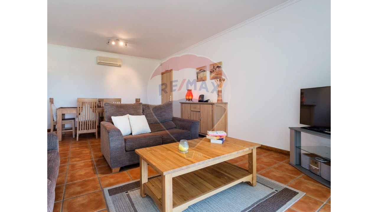 Apartamento T2 para Venda em Quarteira Foto 11