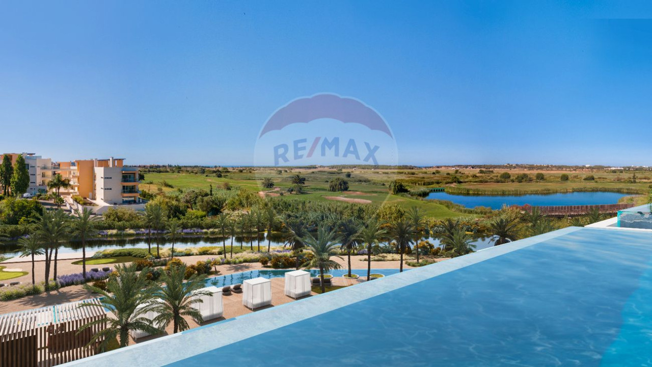 Apartamento T2 para Venda em Quarteira Foto 42