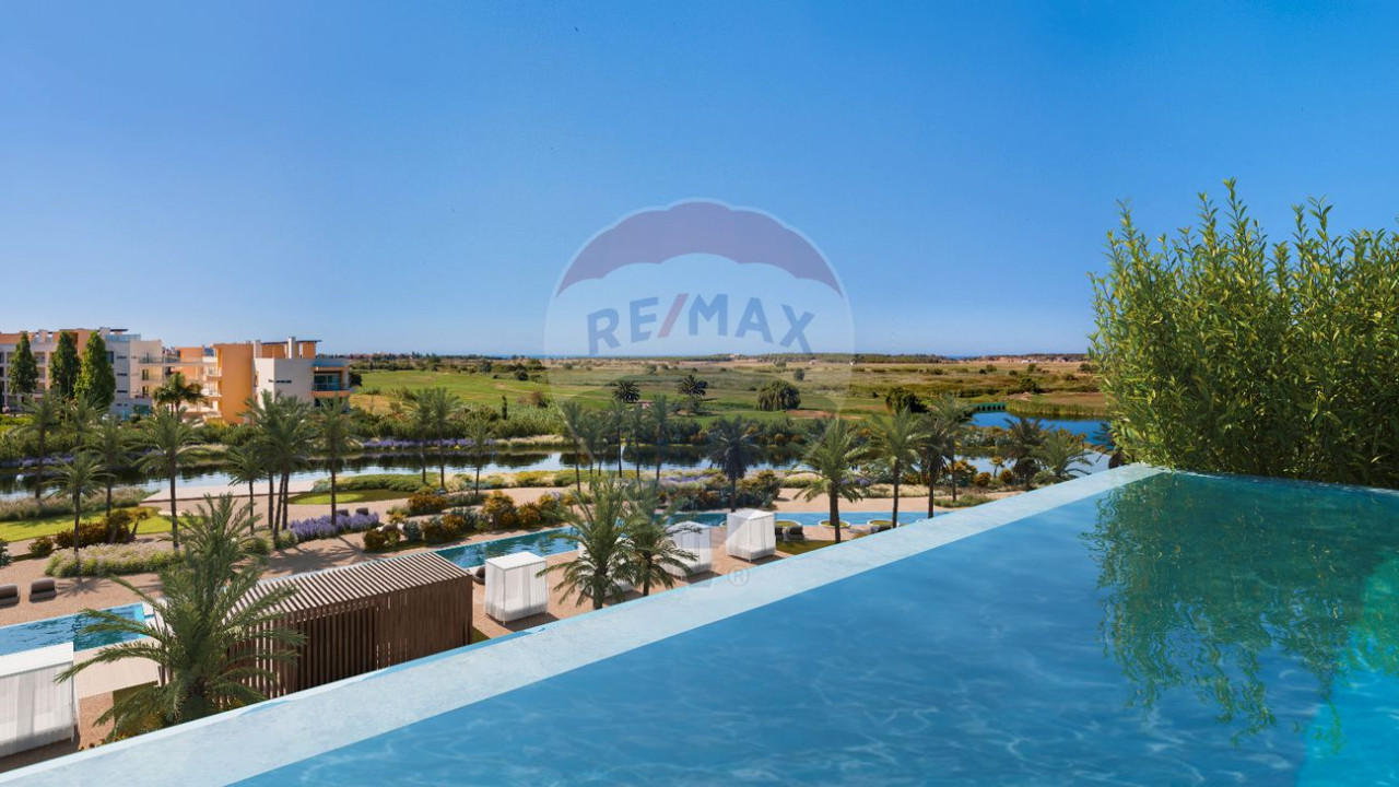 Apartamento T2 para Venda em Quarteira Foto 43