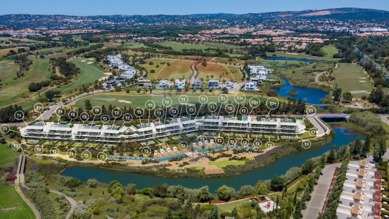 Apartamento T3 para Venda em Quarteira Foto 47