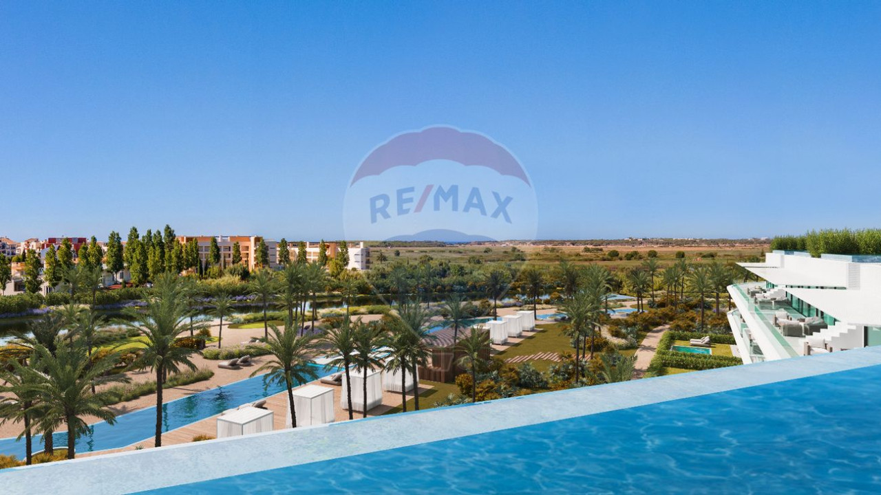 Apartamento T4 para Venda em Quarteira Foto 46