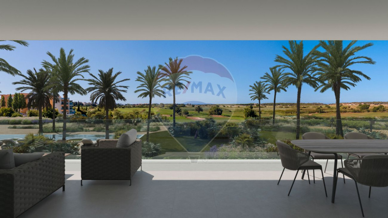 Apartamento T4 para Venda em Quarteira Foto 39