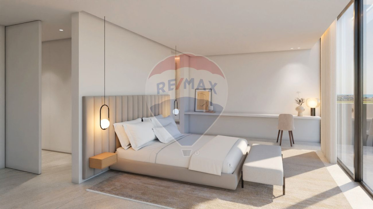 Apartamento T4 para Venda em Quarteira Foto 21