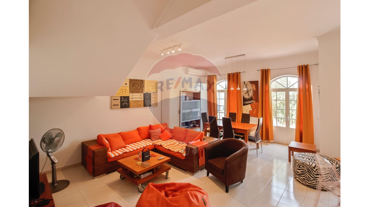 Moradia T3 para Venda em Quarteira Foto 5