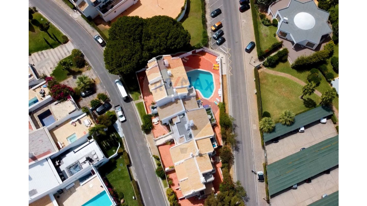 Moradia T3 para Venda em Quarteira Foto 23