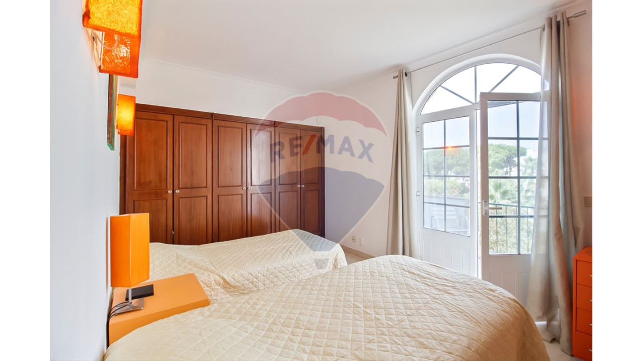 Moradia T3 para Venda em Quarteira Foto 12