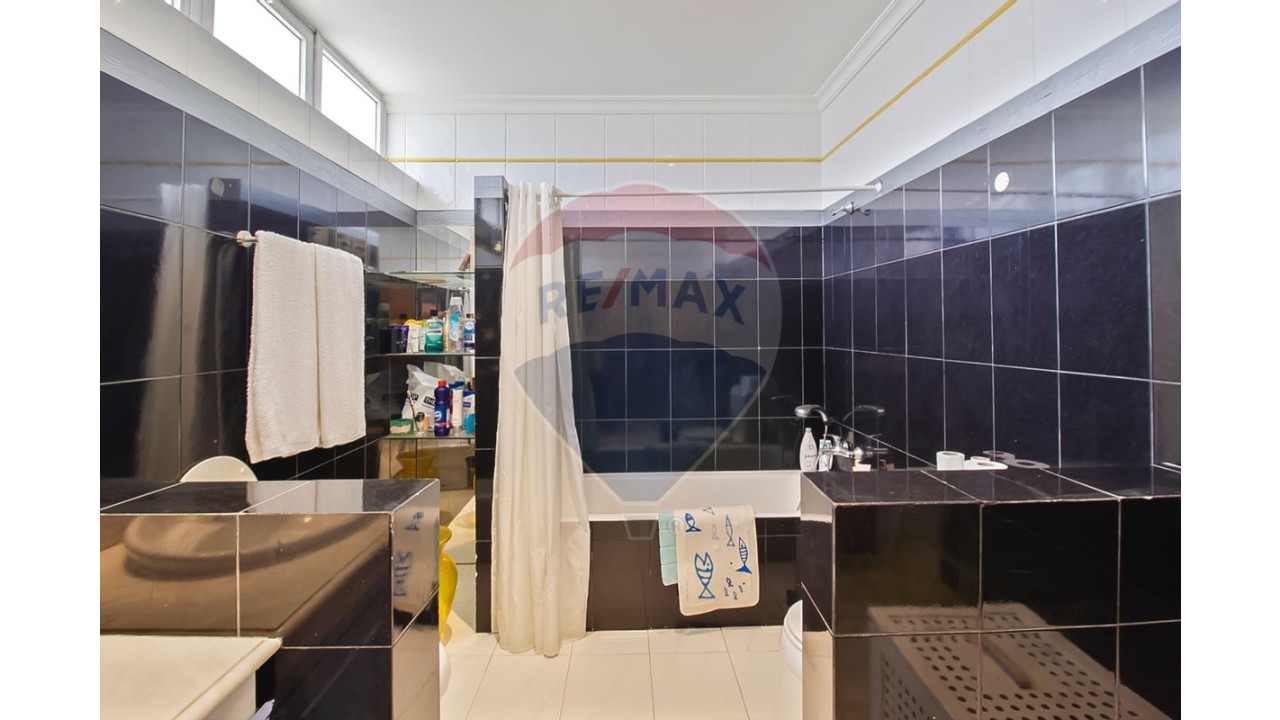 Moradia T3 para Venda em Quarteira Foto 19