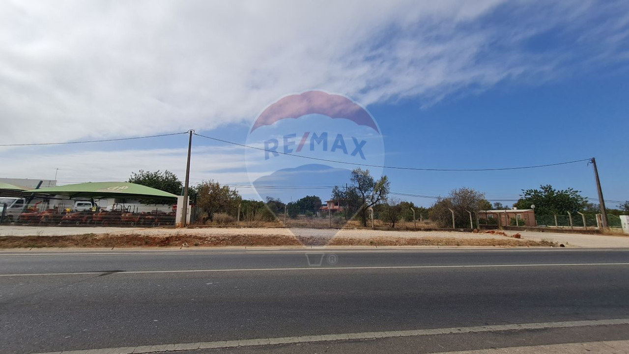 Terreno P/ Prédio para Venda em Quarteira Foto 1