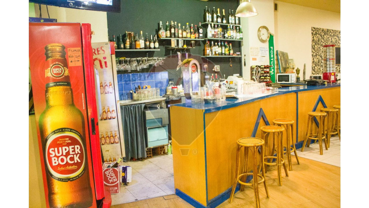 Negócio para Venda em Faro (Sé e São Pedro) Foto 9