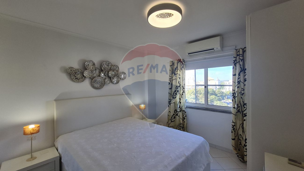 Apartamento T2 para Venda em Quarteira Foto 22