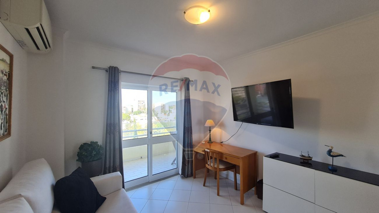 Apartamento T2 para Venda em Quarteira Foto 12