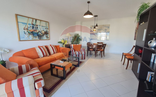 Apartamento T2 para Venda em Quarteira