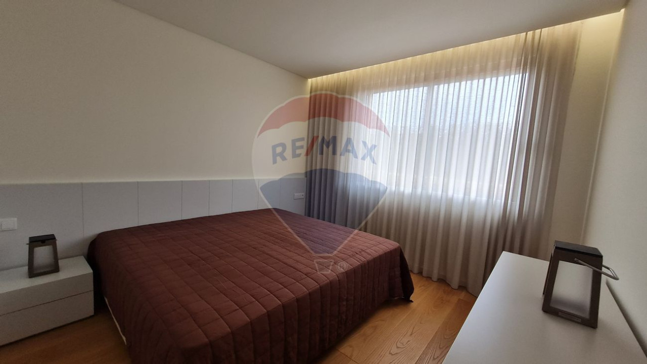 Apartamento T2 para Venda em Quarteira Foto 20