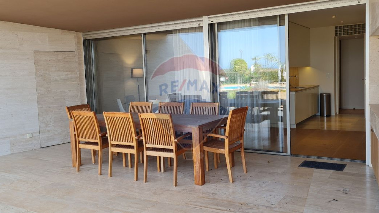 Apartamento T2 para Venda em Quarteira Foto 9