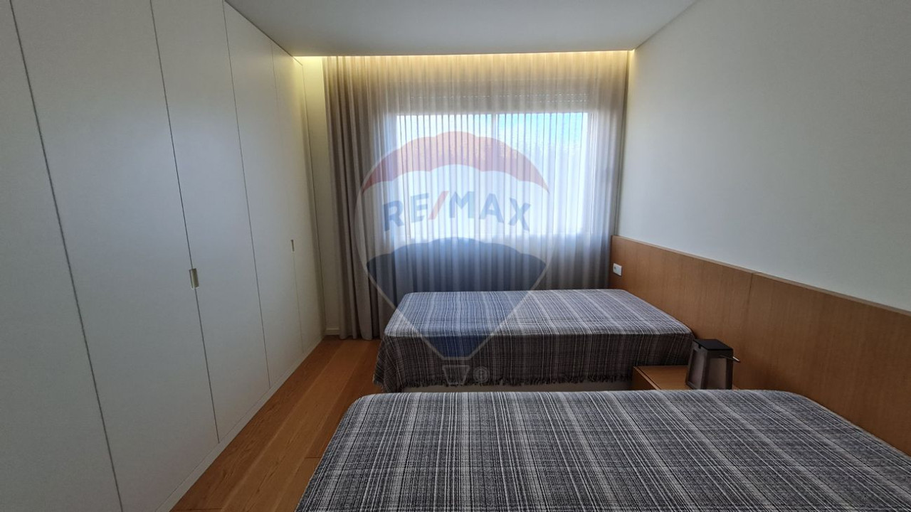 Apartamento T2 para Venda em Quarteira Foto 21