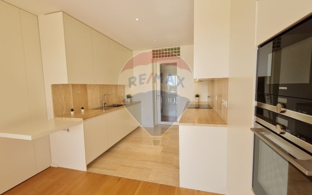 Apartamento T2 para Venda em Quarteira