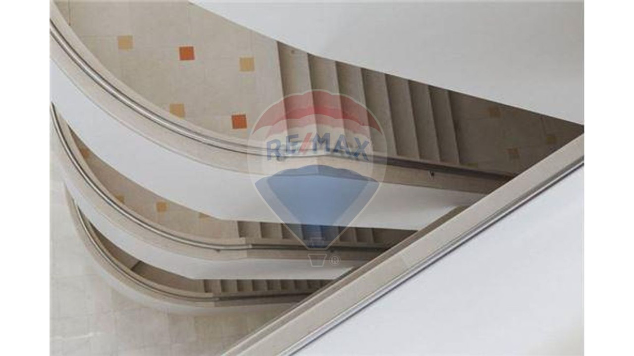 Apartamento T2 para Venda em Albufeira e Olhos de Água Foto 13