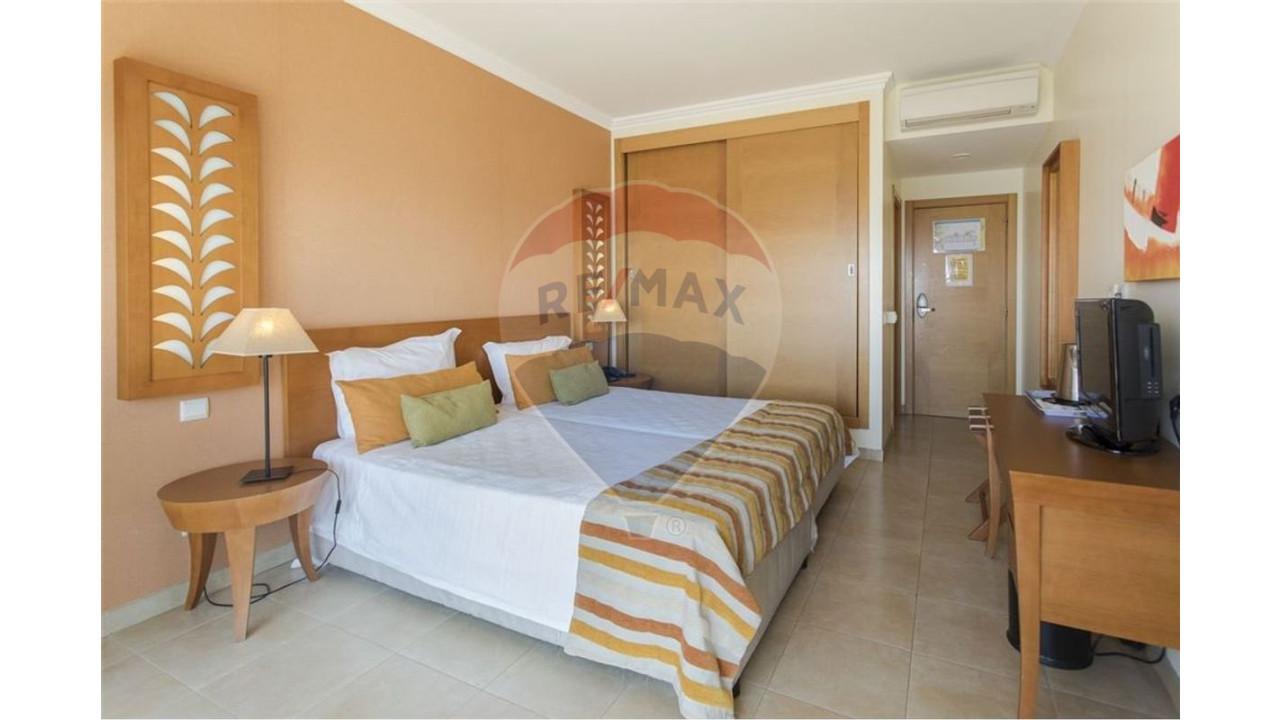 Apartamento T2 para Venda em Albufeira e Olhos de Água Foto 3