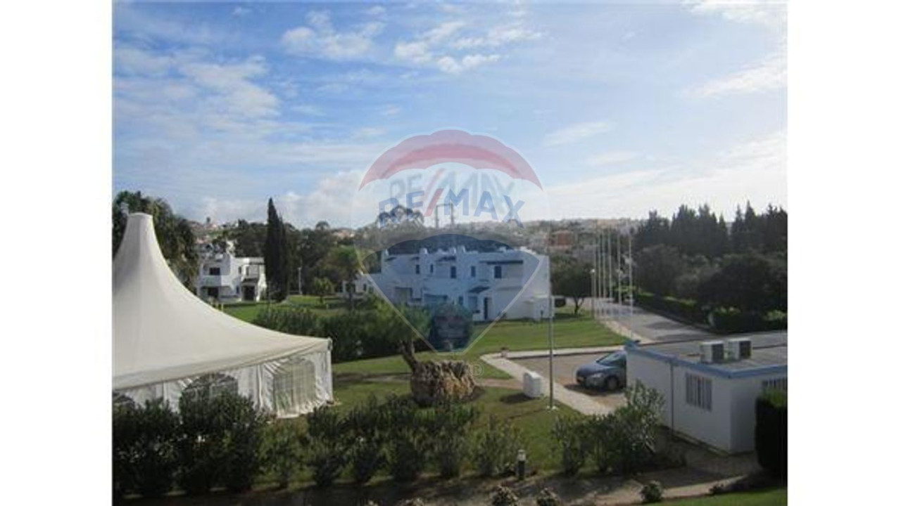 Apartamento T1 para Venda em Albufeira e Olhos de Água Foto 3