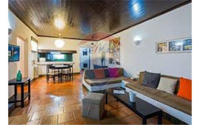 Apartamento T1 para Venda em Albufeira e Olhos de Água