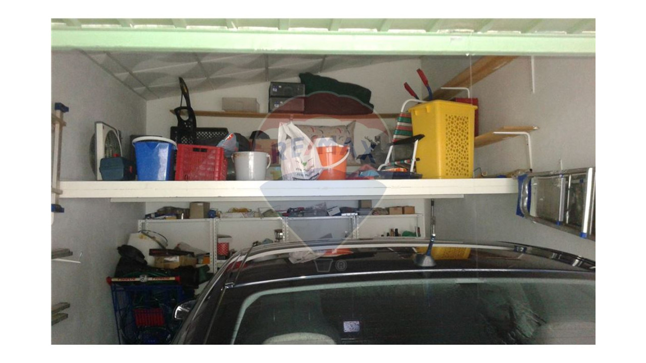Garagem para Venda em São Bartolomeu de Messines Foto 6