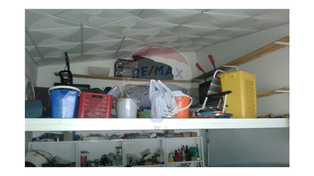 Garagem para Venda em São Bartolomeu de Messines Foto 4