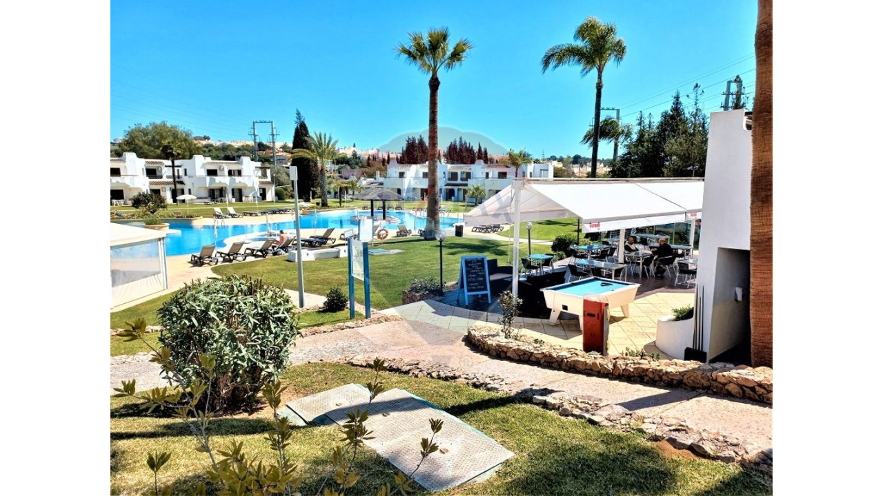 Apartamento T1 para Venda em Albufeira e Olhos de Água Foto 9